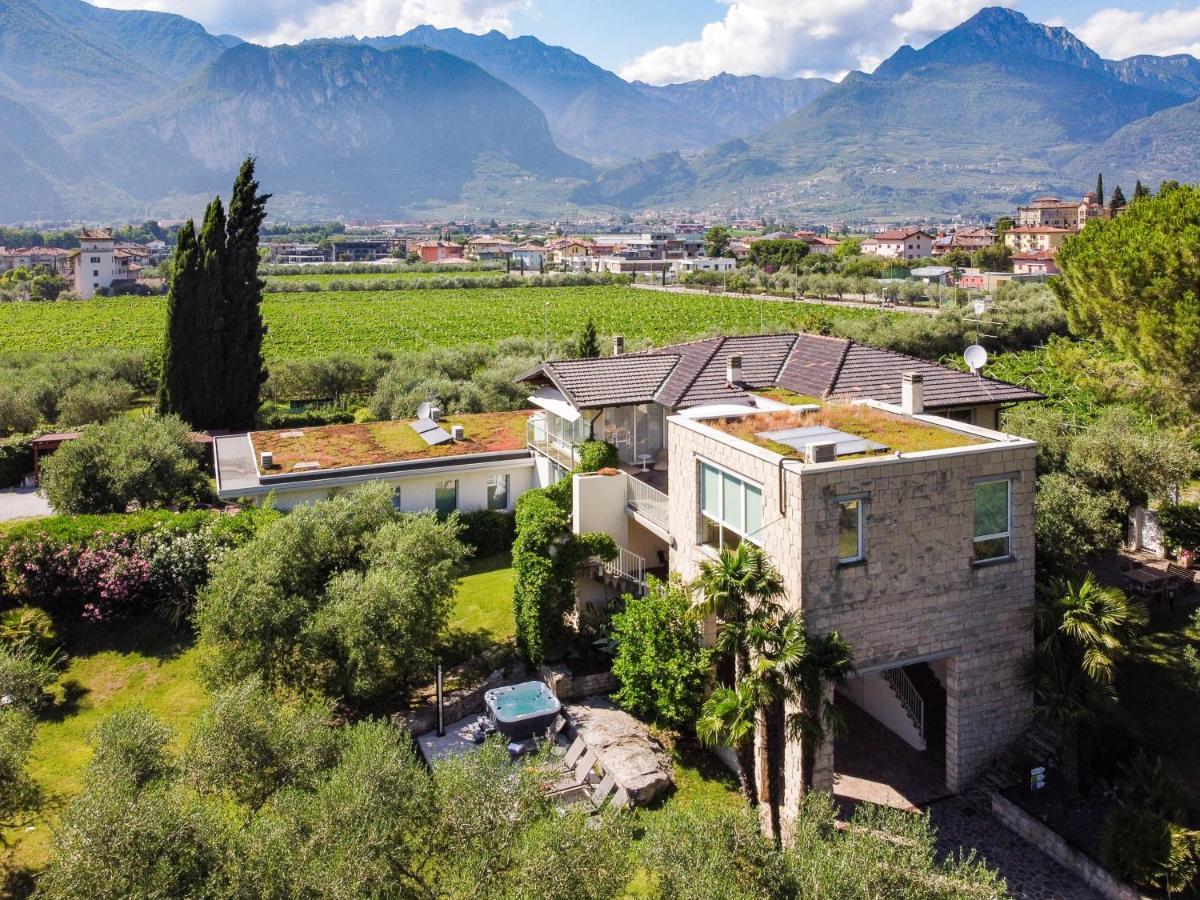 Lake House La Gemma Riva del Garda Buitenkant foto